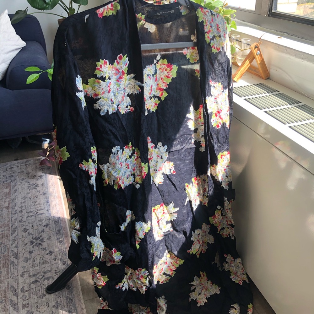 Floral print kimono